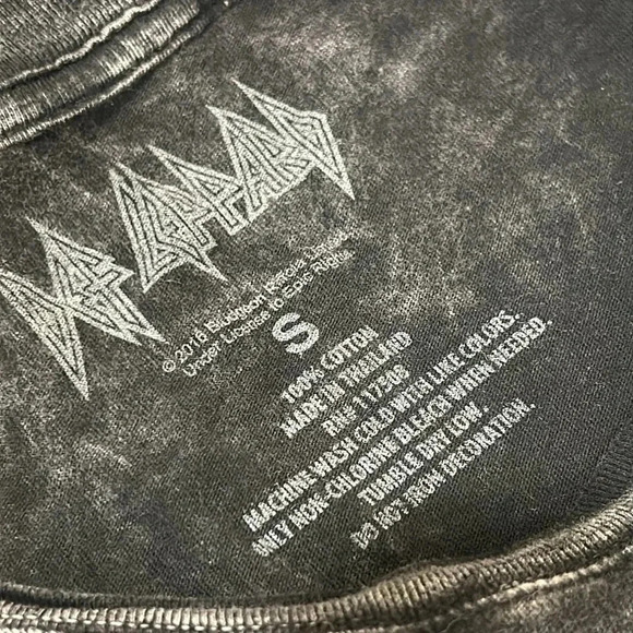 Def Leppard Tshirt - Picture 3 of 4